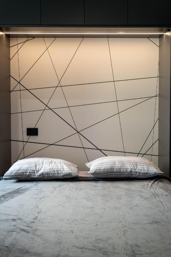 Residenza Diaz Apartment Домодосола Екстериор снимка