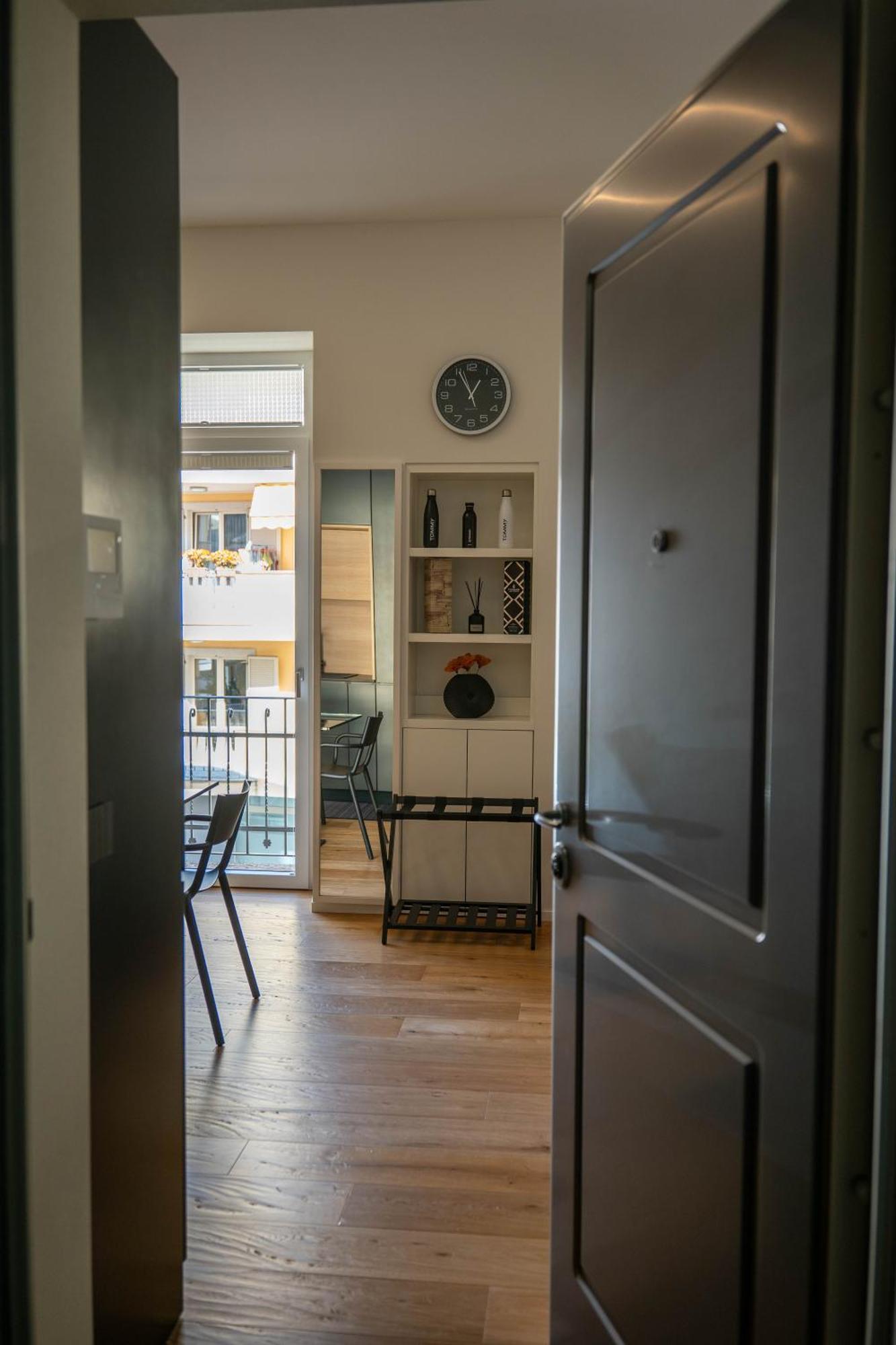 Residenza Diaz Apartment Домодосола Екстериор снимка